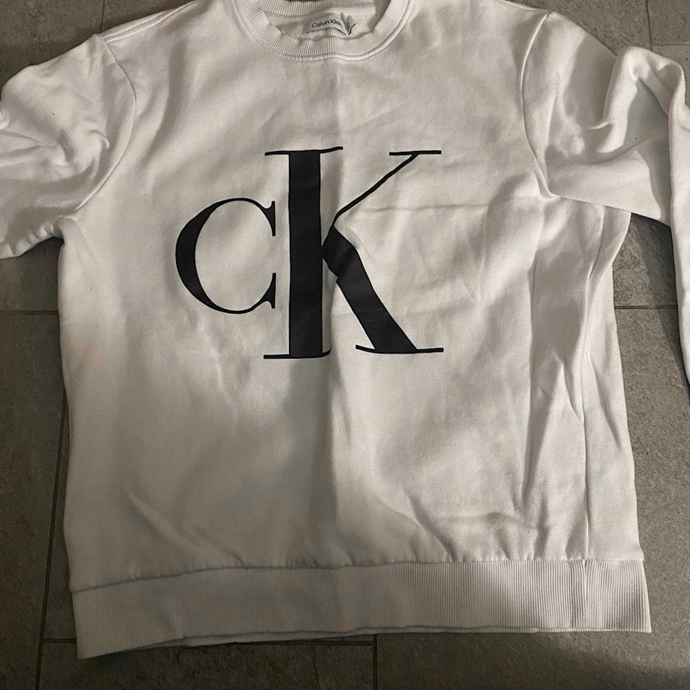 Calvin Klein crew neck